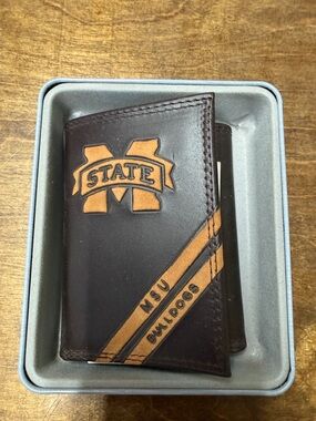 MSU Bulldogs Brown Leather Wallet